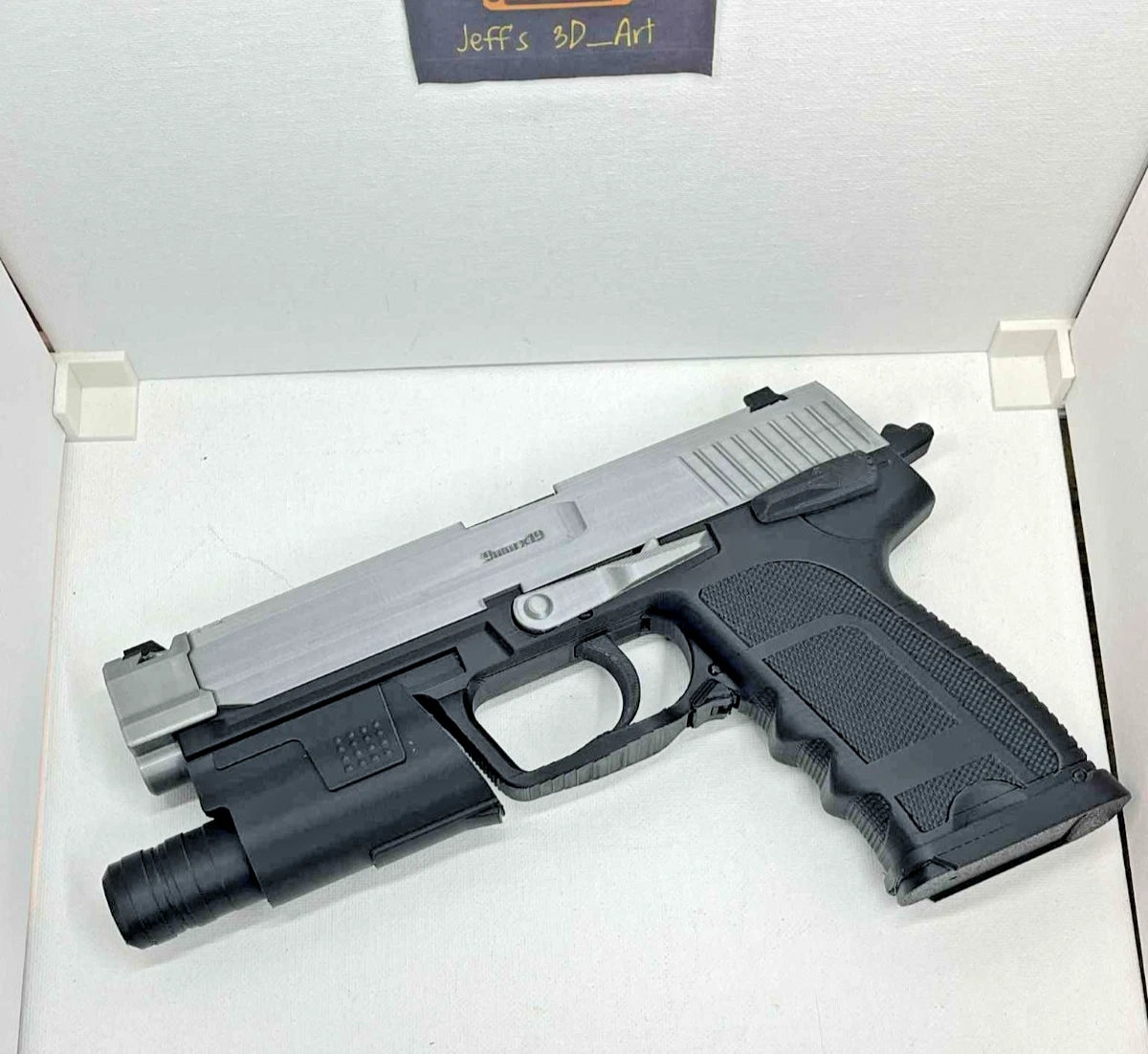 Resident Evil 4 Gun Pistol SG-09 R w/Gun Holder-Laser- 1:1 Prop Cosplay Costume