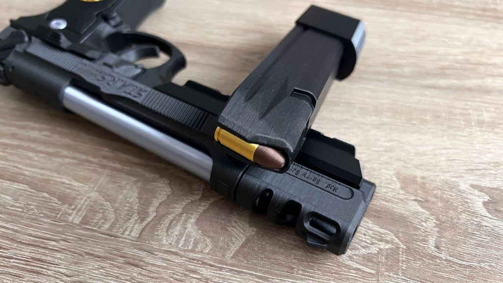 Resident Evil – Samurai Edge - Barry Burton 1:1 Cosplay Costume Props